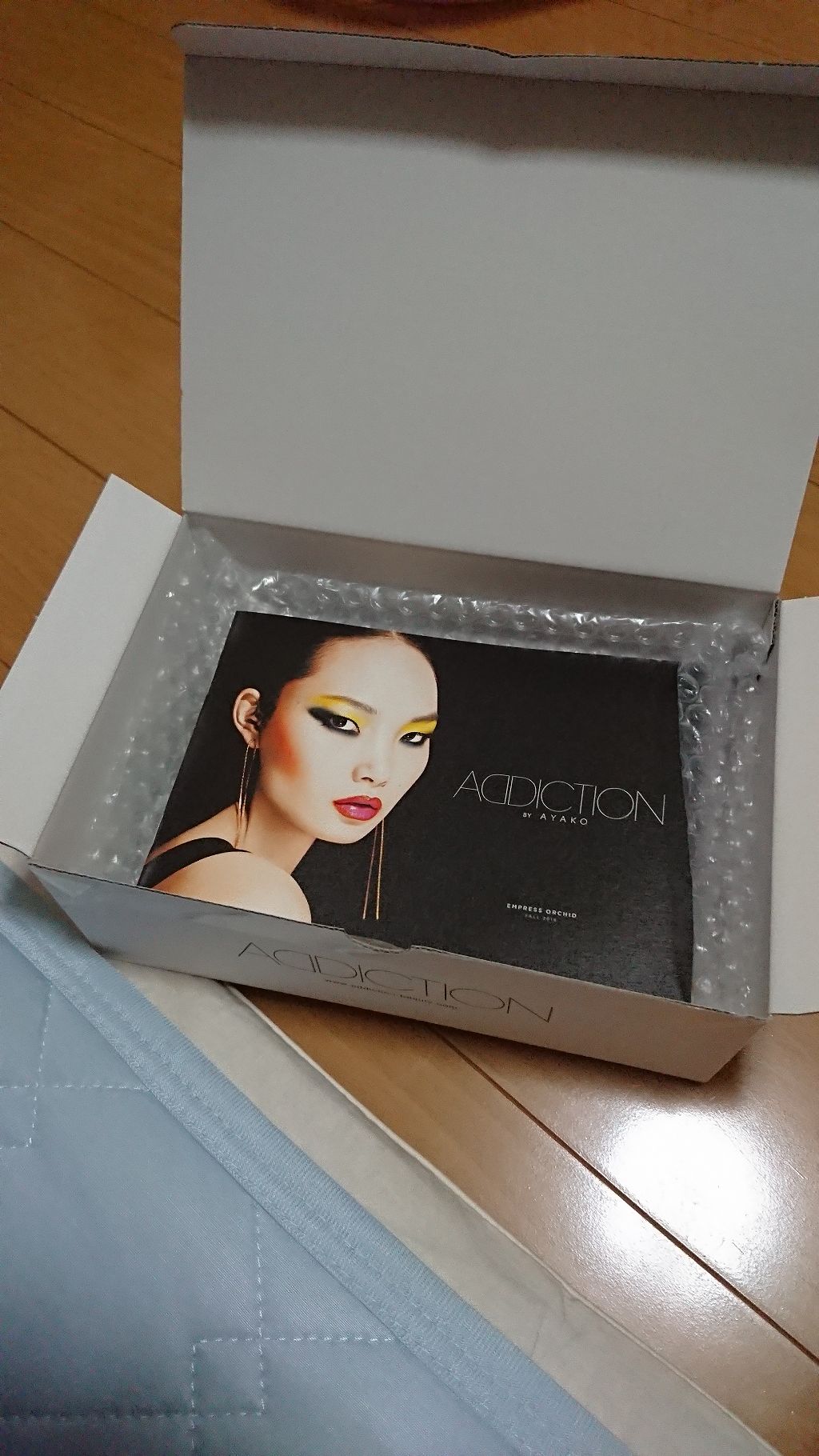 コンパクト アディクション シノワズリ/ADDICTION/アイシャドウパレットを使ったクチコミ（3枚目）