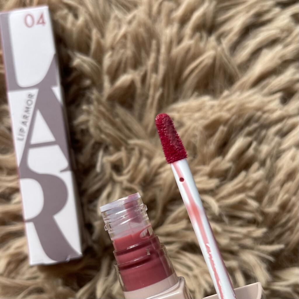 リップアーマー 04 反撃モーヴ/KiSS/口紅を使ったクチコミ（2枚目）