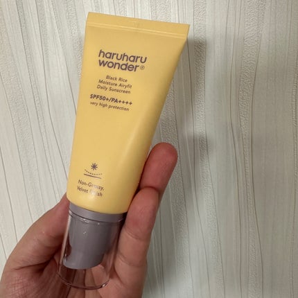 ブラックライスモイスチャーエアリーフィットデイリーサンスクリーン/haruharu wonder/日焼け止めクリームを使ったクチコミ(1枚目)