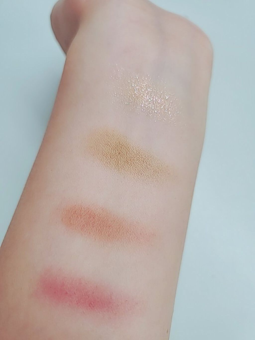 事務のゆきちゃん2 on LIPS 「SUQQU シグニチャーカラーアイズ✨カラー‥106SAEGI..」(3枚目)