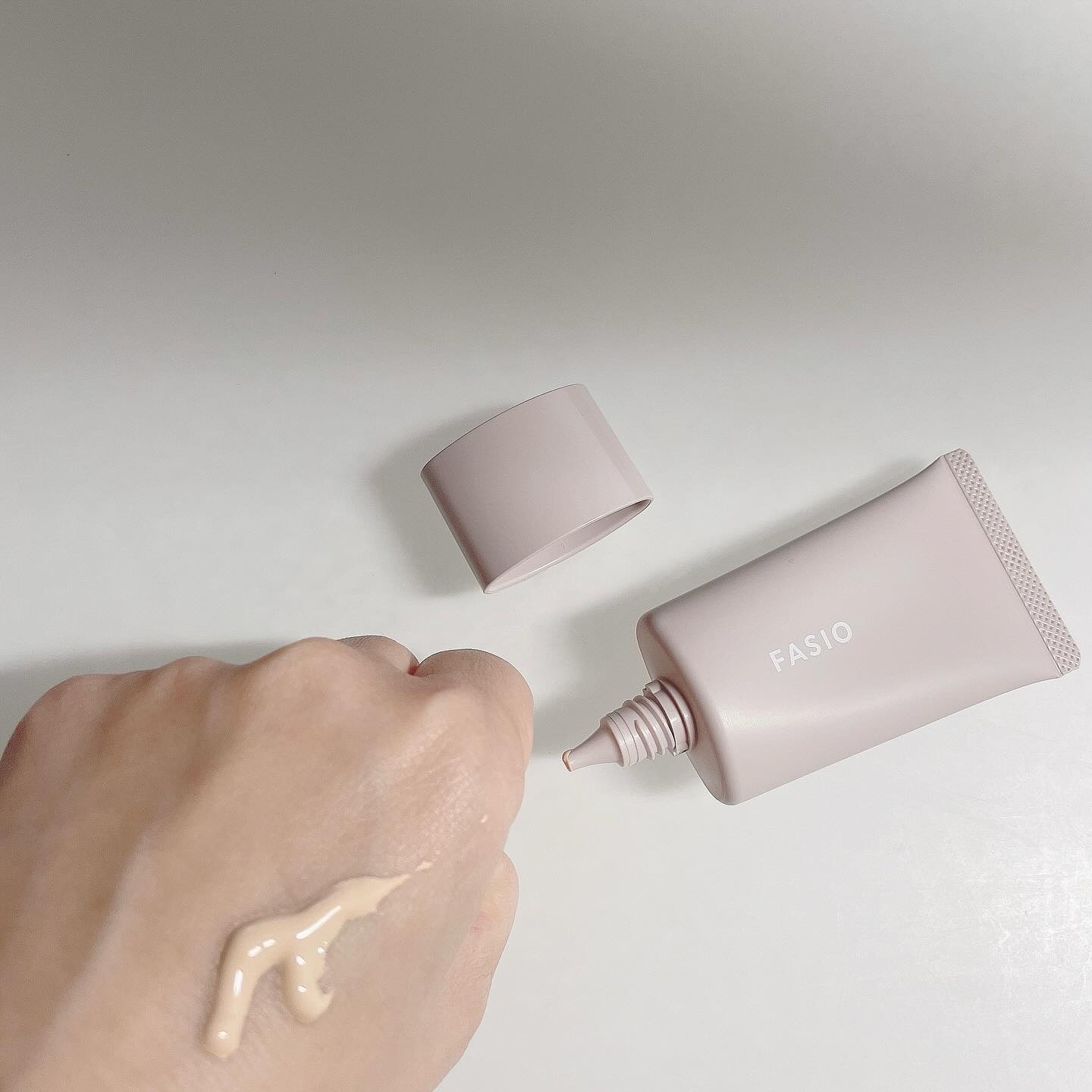 エアリーステイ BB ティント モイスト/FASIO/BBクリームを使ったクチコミ（2枚目）