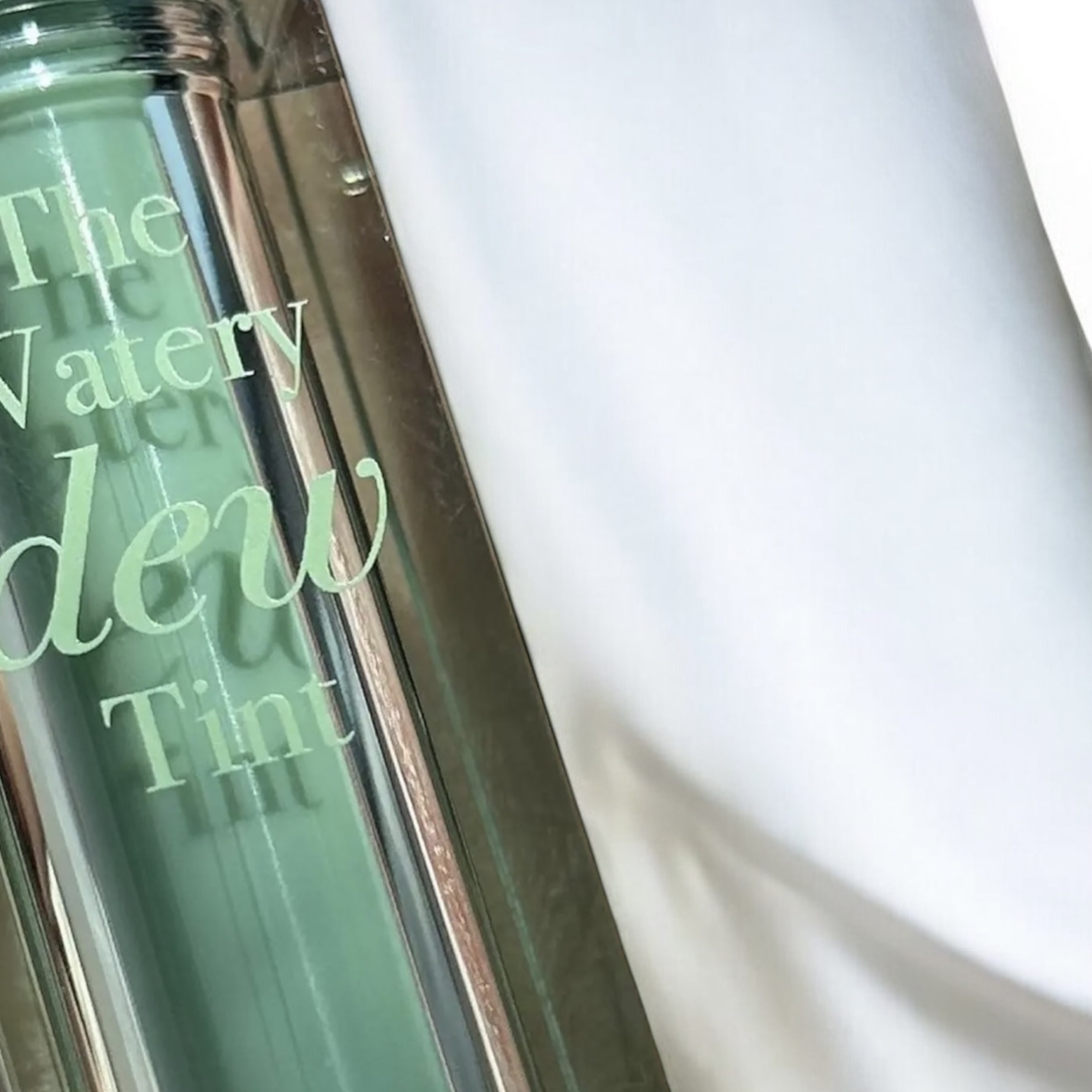 ザ ウォータリー デュー ティント シーズン3/MERZY/リップティントを使ったクチコミ（1枚目）