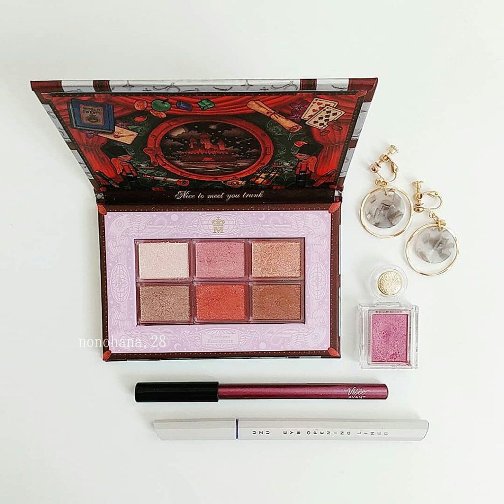 シャドーカスタマイズ/MAJOLICA MAJORCA/単色アイシャドウを使ったクチコミ（1枚目）