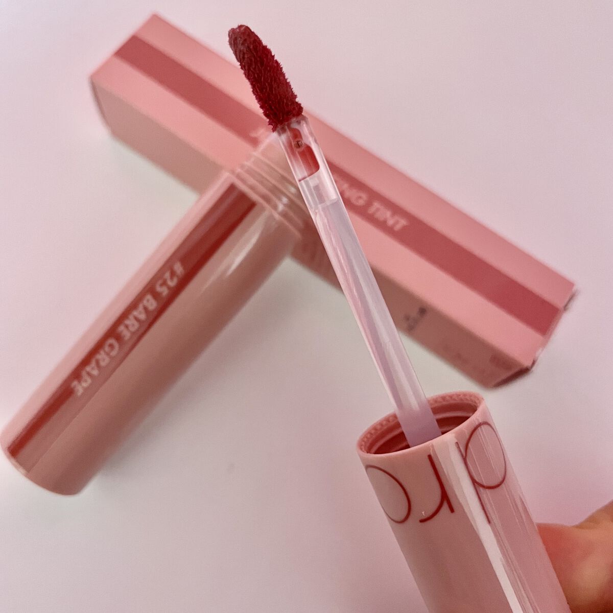 ジューシーラスティングティント/rom&nd/リップティントを使ったクチコミ（3枚目）