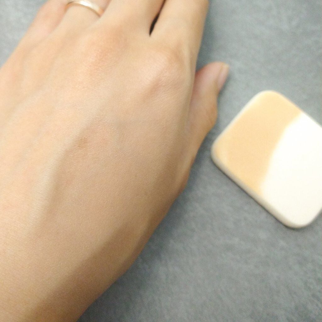 コンフィデントタッチ ソフトフォーカススキン/ブリリアージュ/パウダーファンデーションを使ったクチコミ(4枚目)