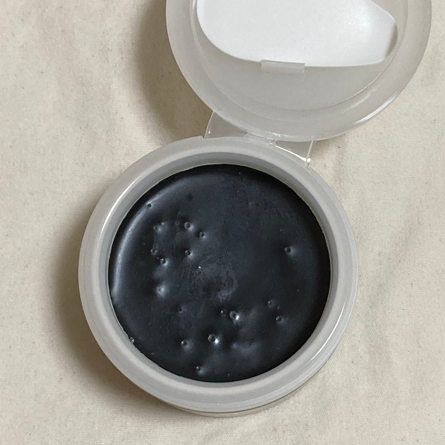 炭モイスチャークレンジングバーム/ELLeVIe/クレンジングバームを使ったクチコミ(4枚目)