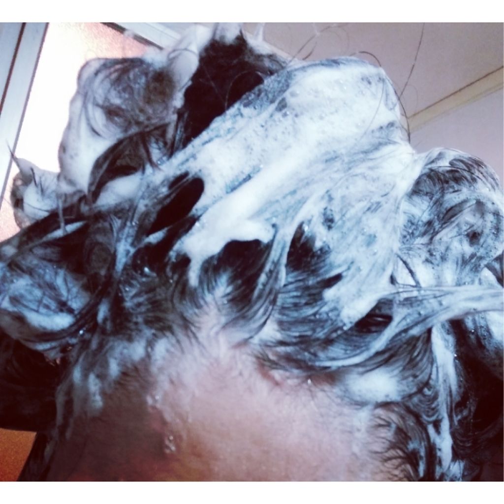 アビスタ エイジングケアシャンプー／コンディショナー/AVISTA/市販シャンプーを使ったクチコミ（3枚目）