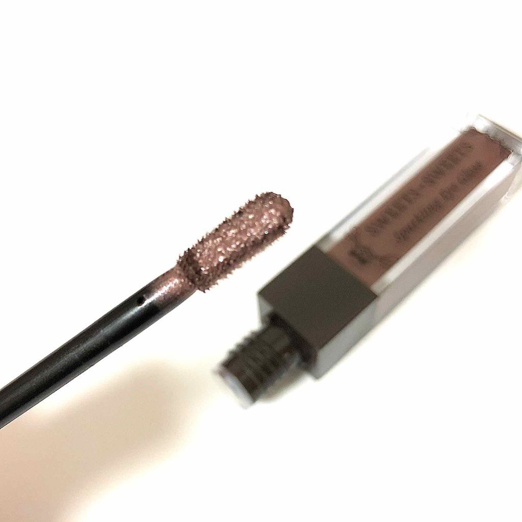 スパークリングアイグロス/スウィーツ スウィーツ/リキッドアイシャドウを使ったクチコミ(2枚目)