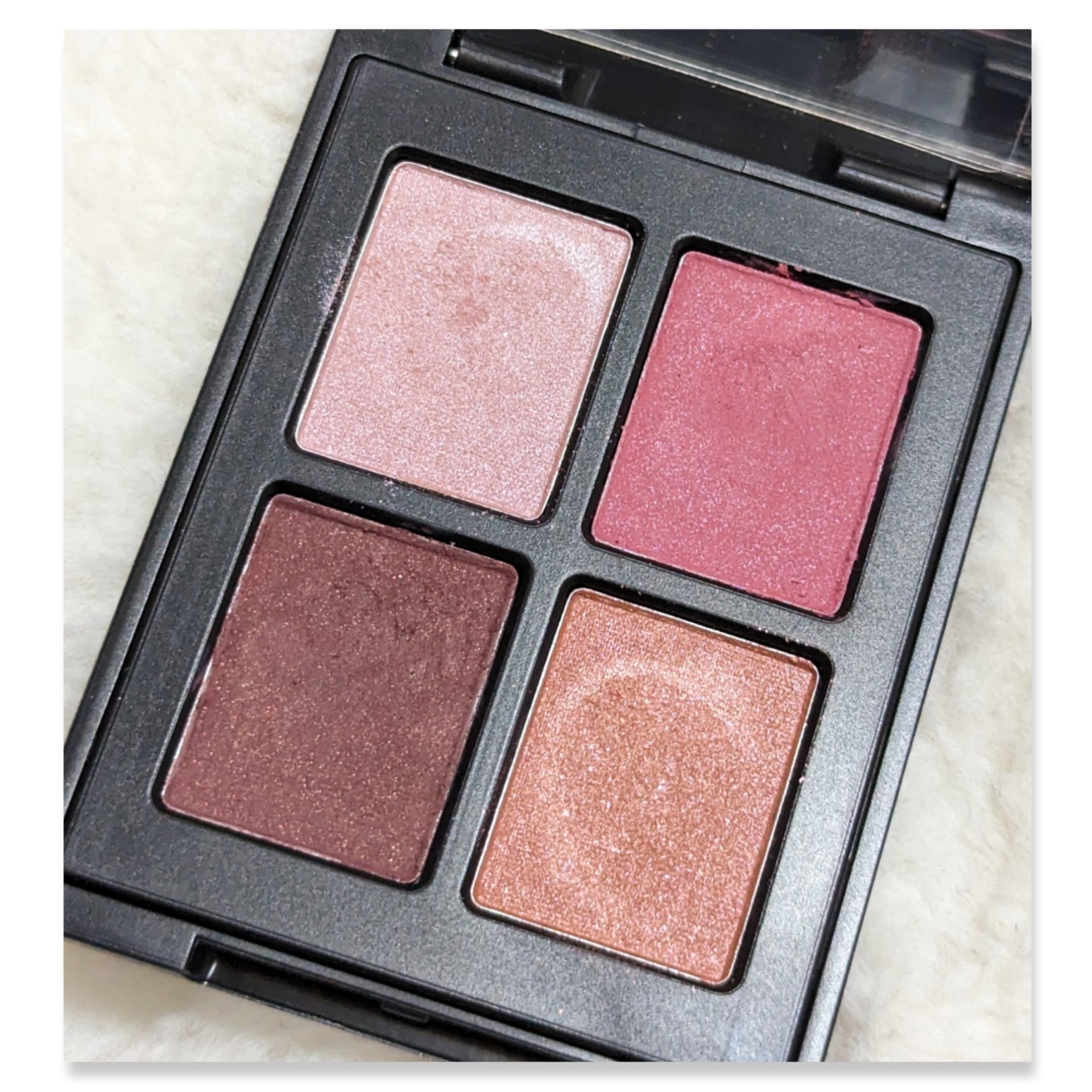 エトワルローズ 4色アイシャドウ 11 カシス/Étoile Rose/アイシャドウパレットを使ったクチコミ（3枚目）