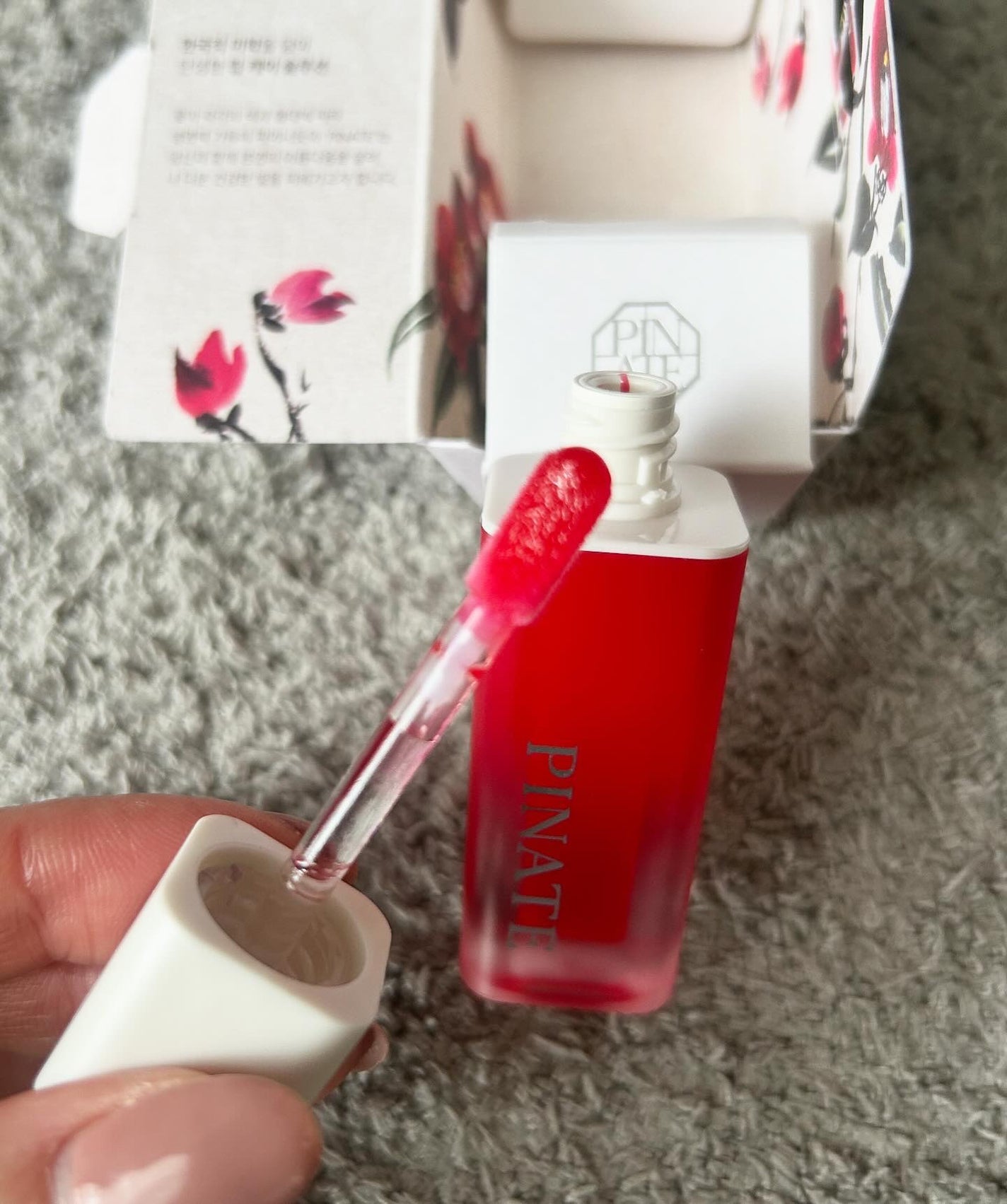 ナチュラルブルームリップオイルセラム 3色セット/PINATE/リップグロスを使ったクチコミ(5枚目)