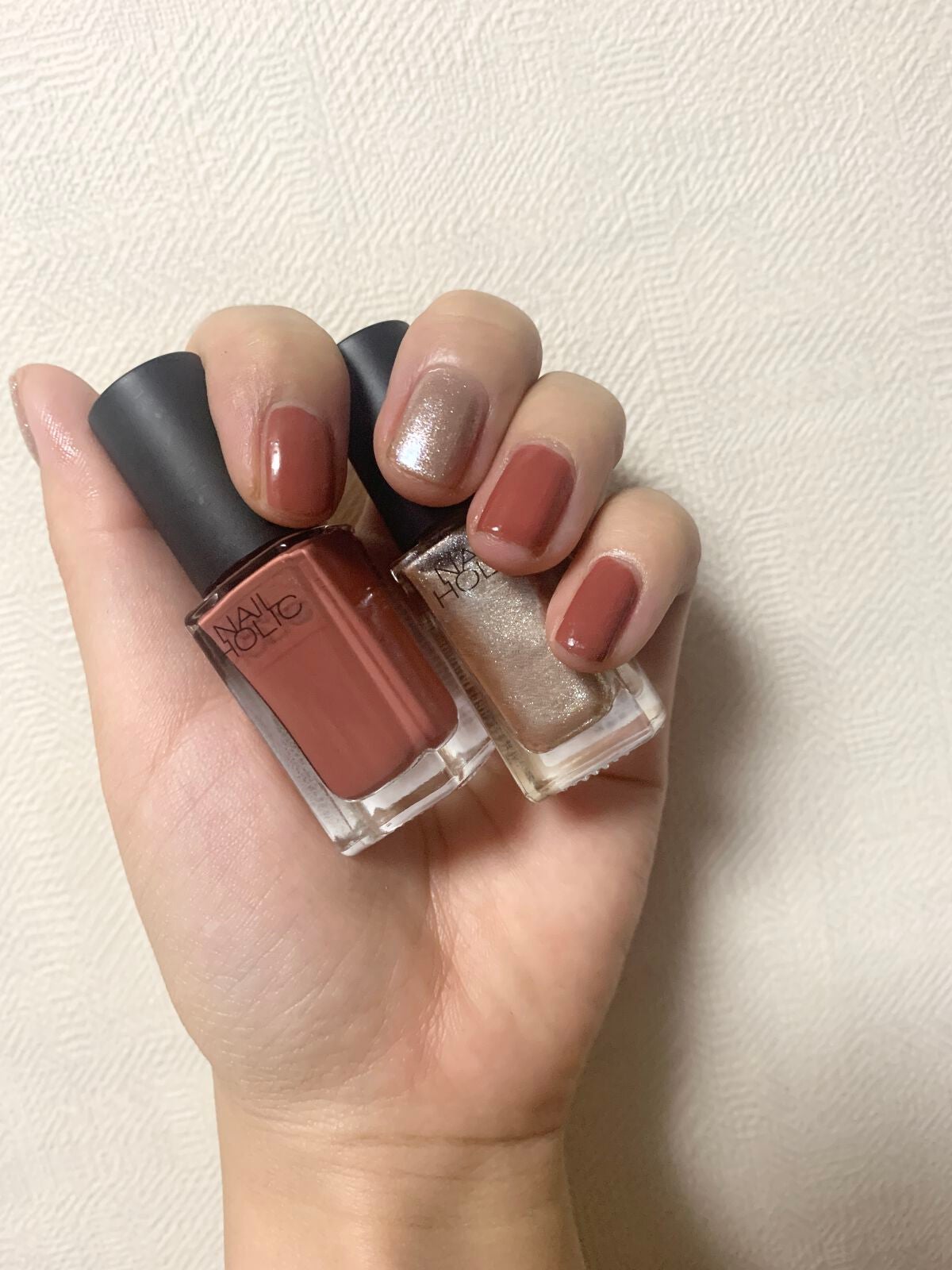 ネイルホリック Future Metal/ネイルホリック/マニキュアを使ったクチコミ(4枚目)