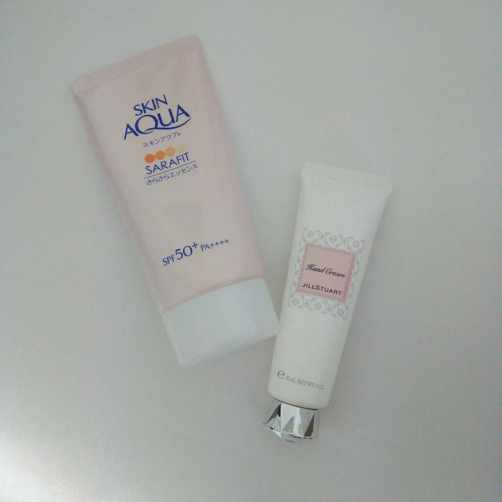 サラフィットUV さらさらエッセンス アクアフローラルの香り/スキンアクア/日焼け止め・UVケアを使ったクチコミ（1枚目）