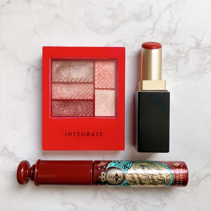 バイブラント リッチ リップスティック 111 繍紅 -SHUUKOU(ホリデー コレクション 限定色)/SUQQU/口紅の画像