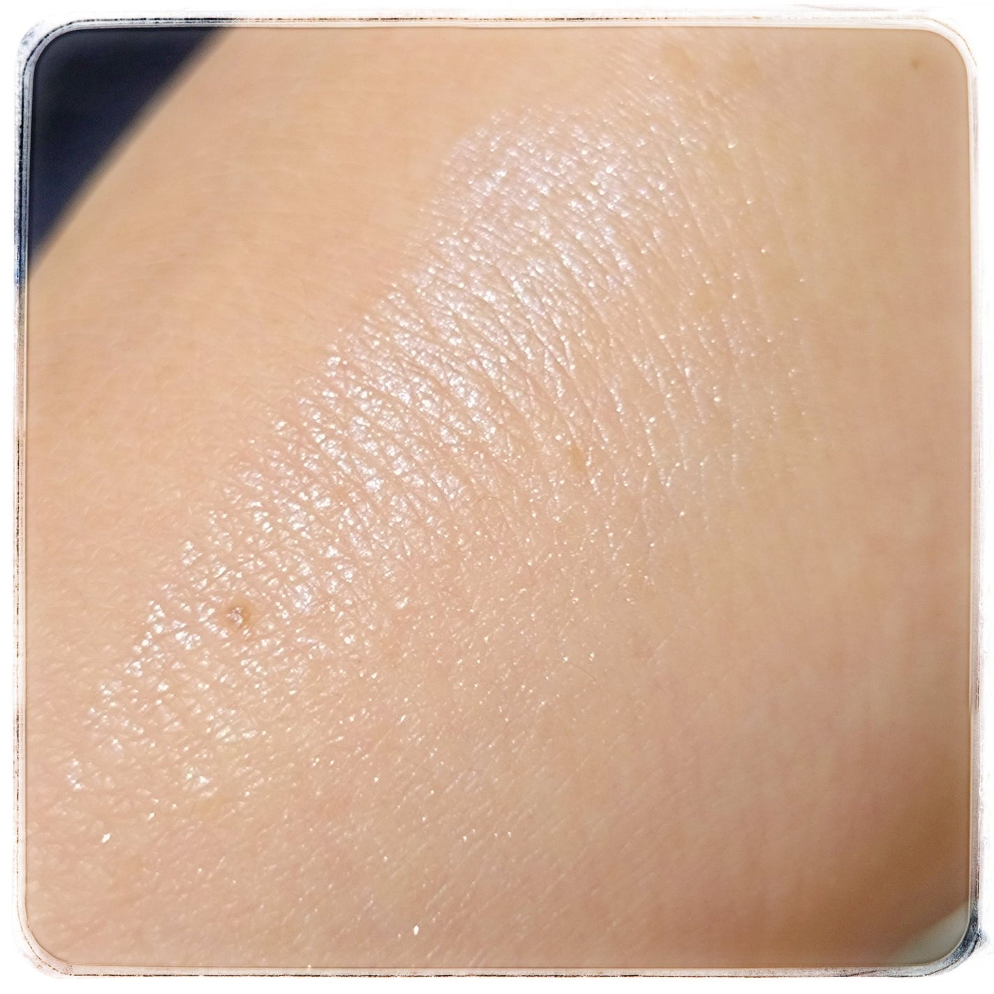 むにゅっとハイライター/キャンメイク/クリームハイライトを使ったクチコミ(4枚目)