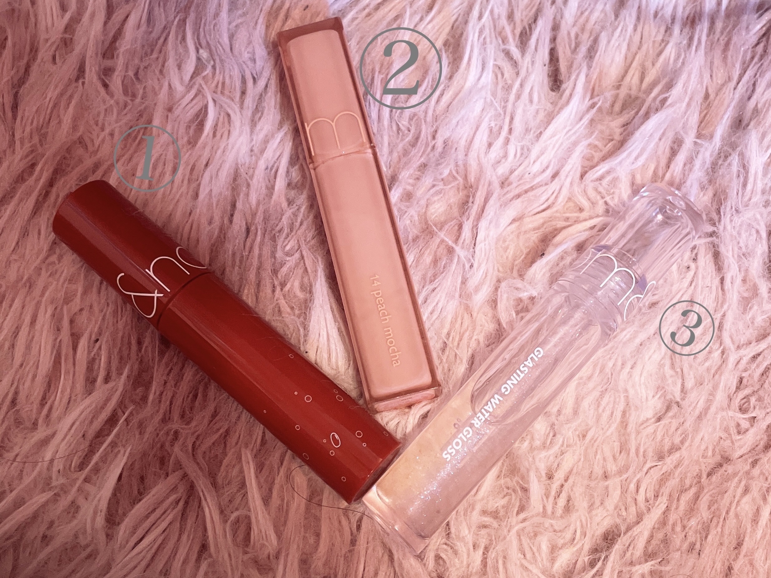 グラスティングウォーターグロス/rom&nd/リップグロスを使ったクチコミ（2枚目）