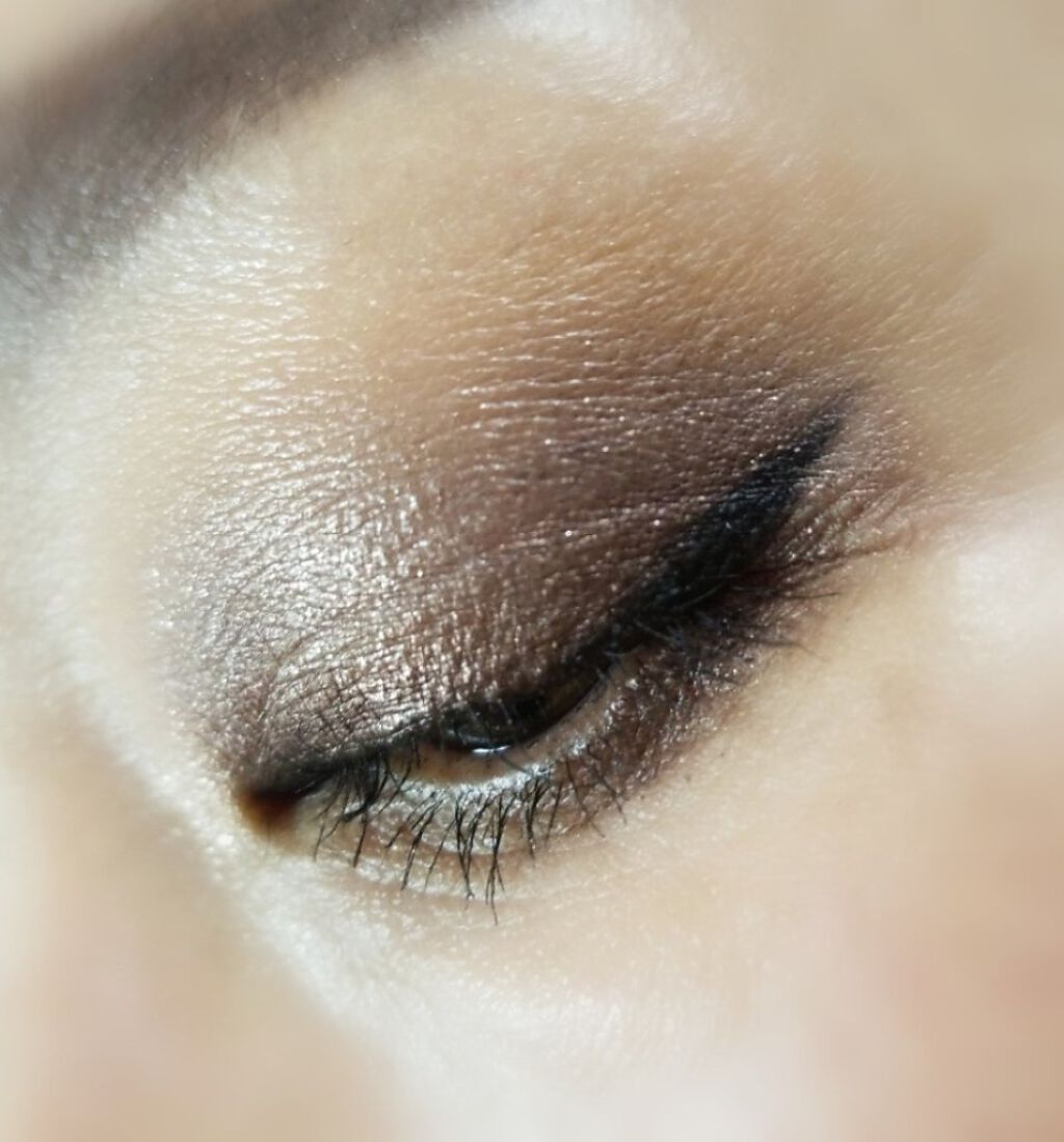 カラークイーン オイルシャドウ #32/ロレアル パリ/単色アイシャドウを使ったクチコミ（3枚目）