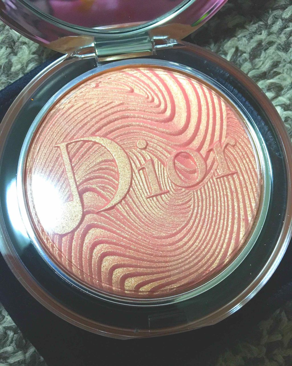 ディオールスキン ミネラル ヌード ルミナイザー パウダー/Dior/プレストパウダーを使ったクチコミ（2枚目）