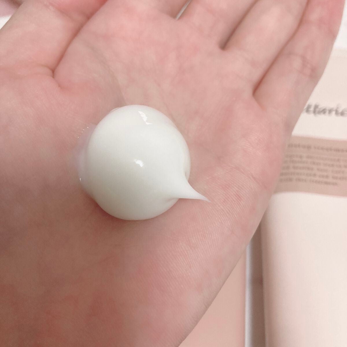 モイストアップ ジェル シャンプー/トリートメント/fuettarich (フエッタリッチ)/サロンシャンプーを使ったクチコミ(2枚目)