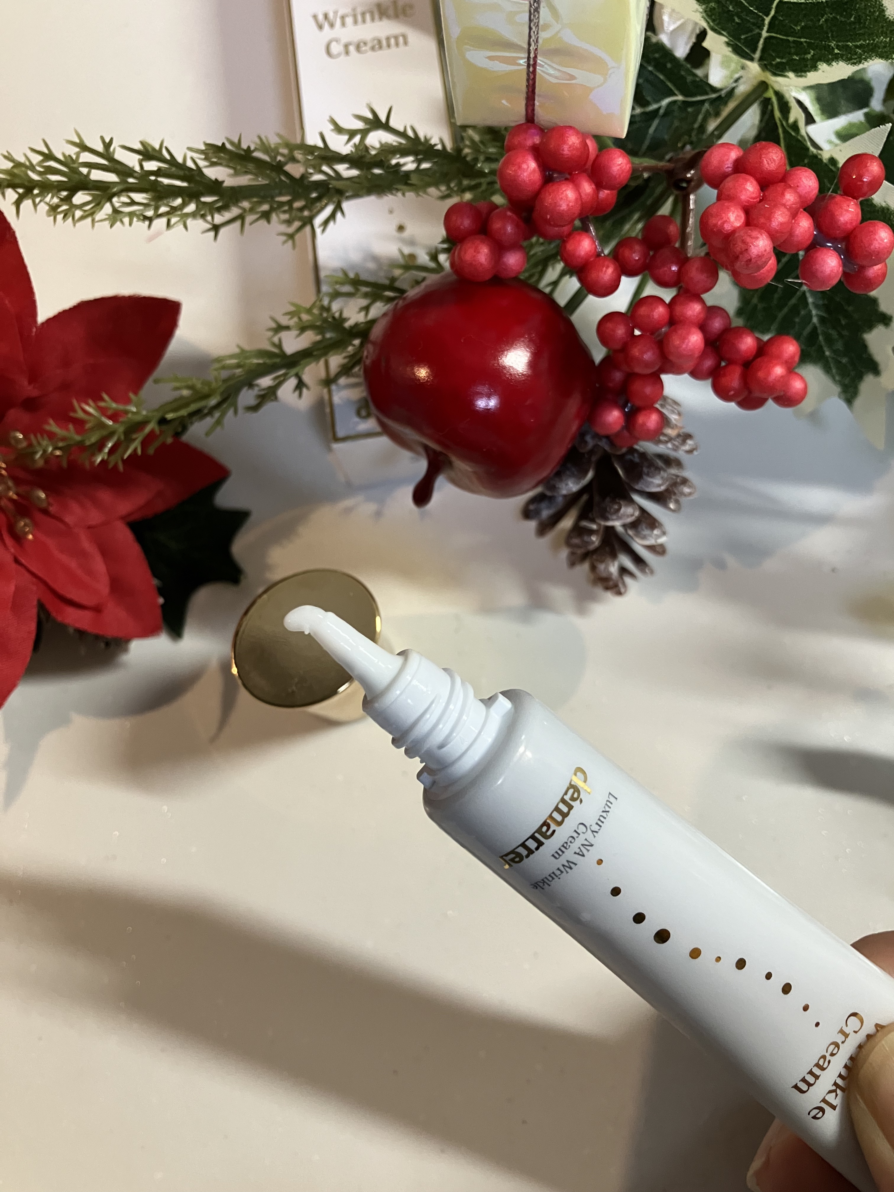 ラグジュアリー薬用NAリンクルクリーム/demarrer/アイケア・アイクリームを使ったクチコミ（2枚目）