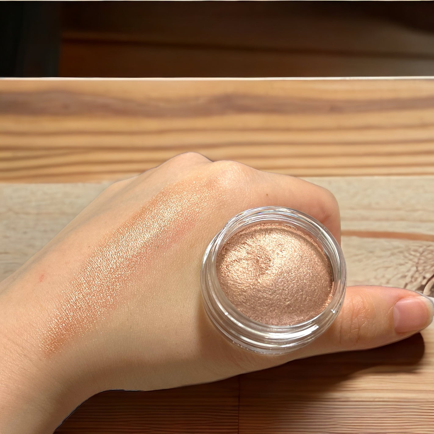 アイグロウジェム スキンシャドウ/DECORTÉ/ジェル・クリームアイシャドウを使ったクチコミ(3枚目)