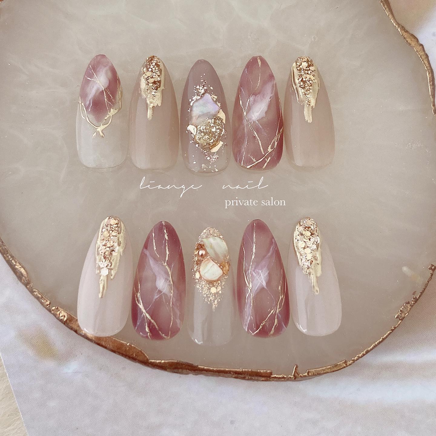 #柏ネイル,#ネイル,#天然石ネイル,#ミラーネイル,#シェルネイル,#冬ネイルのネイルデザイン