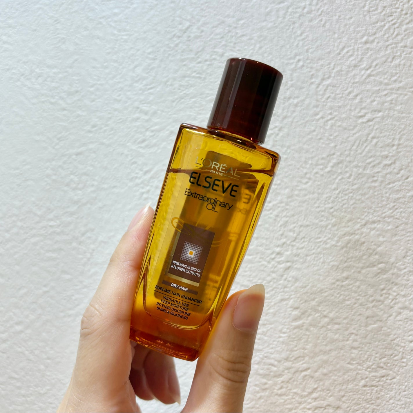 エルセーヴ エクストラオーディナリーオイル エクストラリッチ フィニッシュ/ロレアル パリ/ヘアオイルを使ったクチコミ(1枚目)