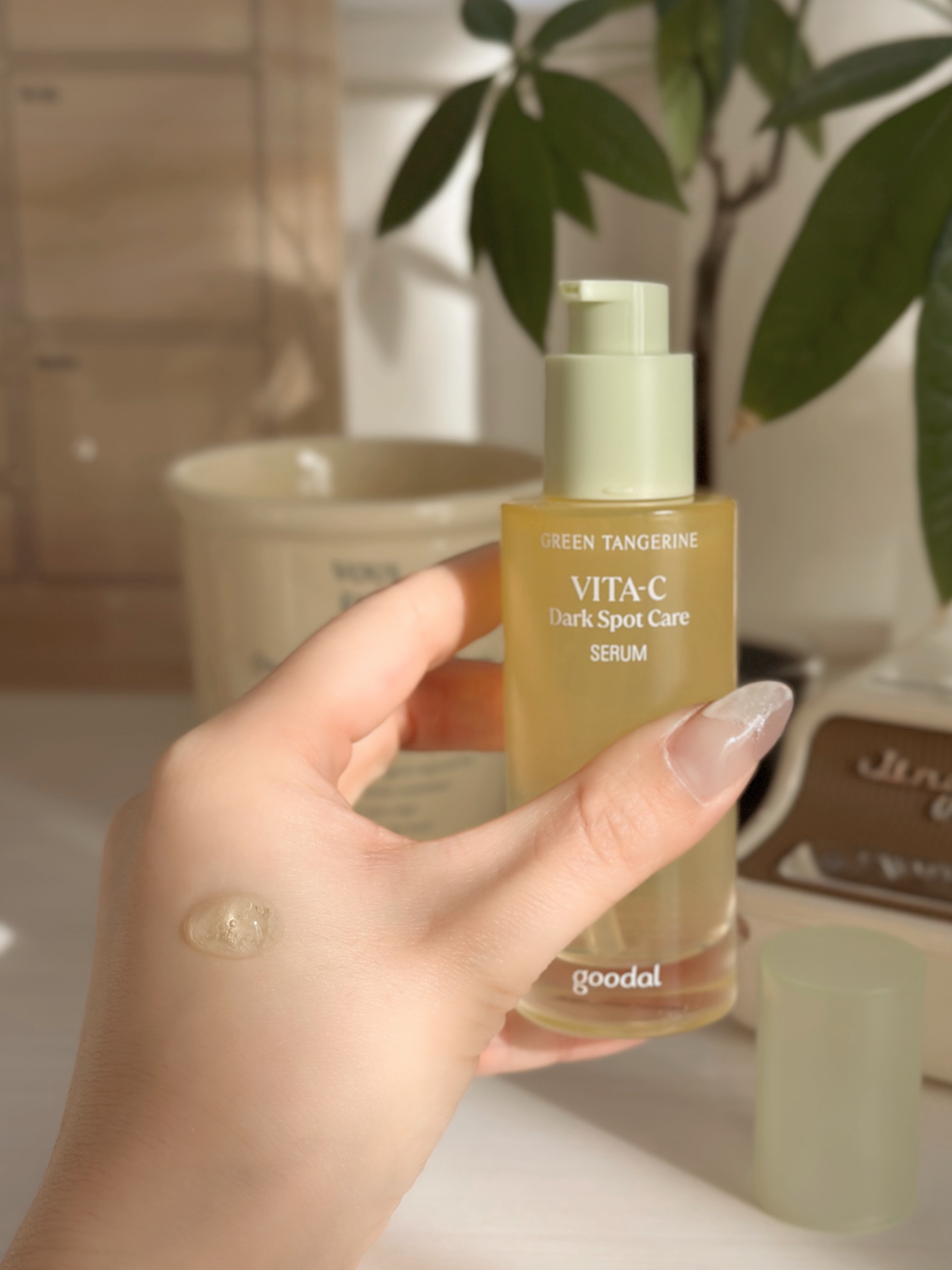 グリーンタンジェリン ビタC ダークスポットケアセラム/goodal/美容液を使ったクチコミ（2枚目）