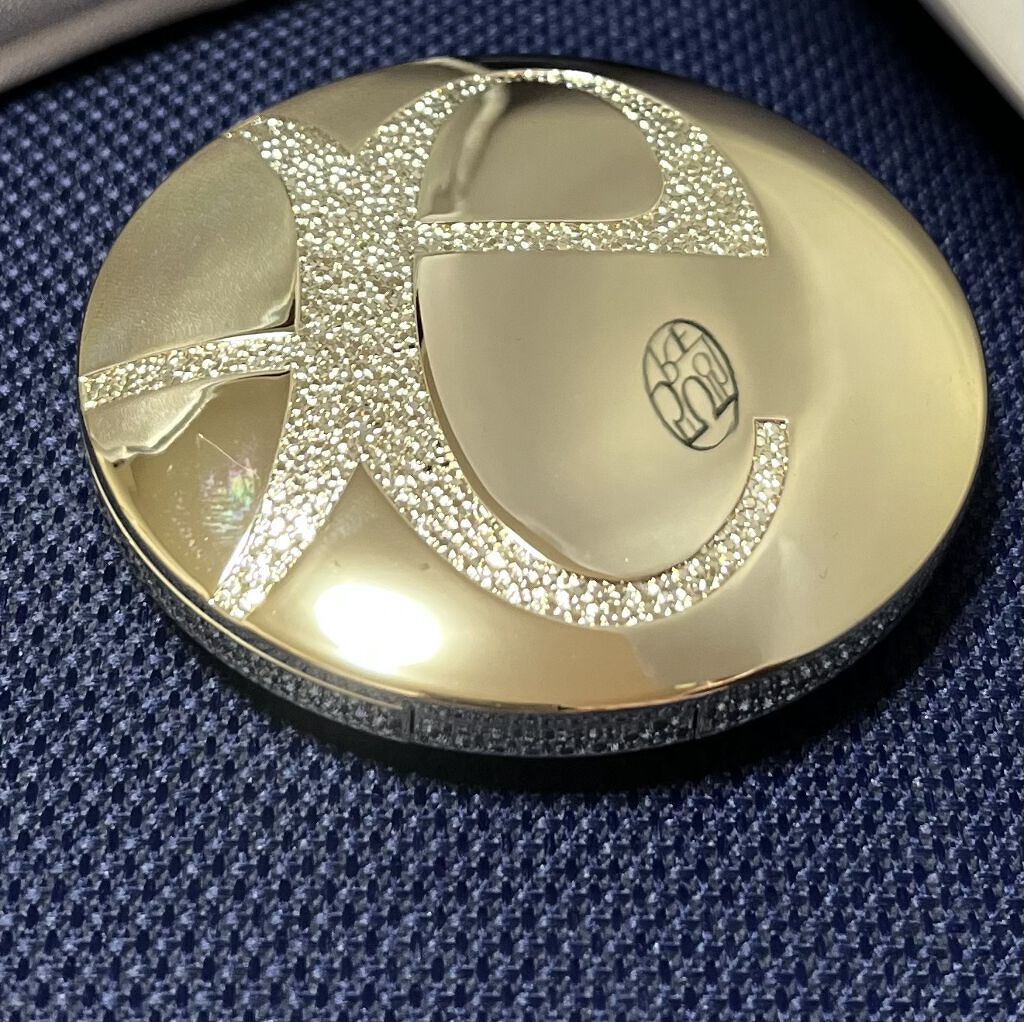 ラ プードル オートニュアンス/Elégance/プレストパウダーを使ったクチコミ（3枚目）