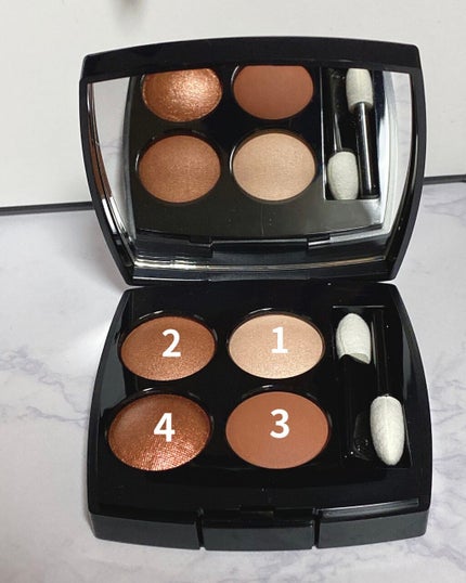 CHANEL パンソー オンブラー コントゥールのクチコミ「CHANELレ キャトル オンブル372
買ってしまいました!春コレクション🌸
ピンク味か.....」(2枚目)