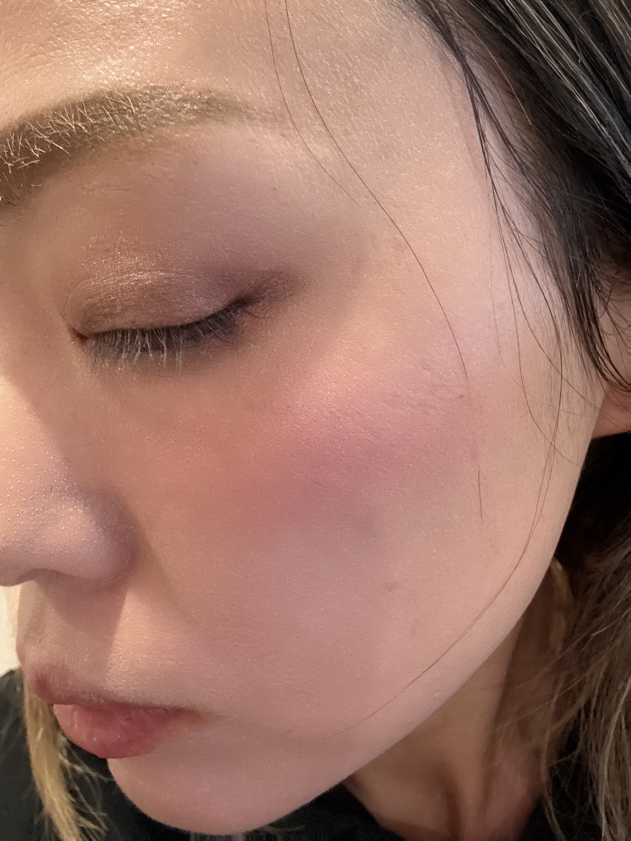 エッセンシャル シャドウ タップ 01 ポータブルベージュ(PORTABLE BEIGE)/CLIO/アイシャドウパレットを使ったクチコミ（2枚目）