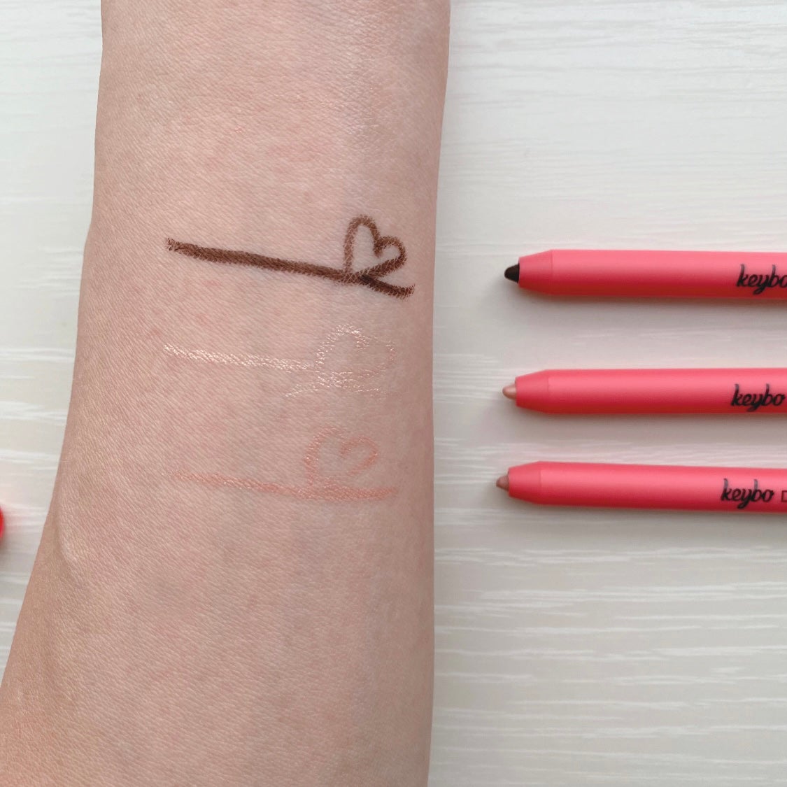 ダブルラスティングジェルライナー/keybo/ジェルアイライナーを使ったクチコミ(3枚目)