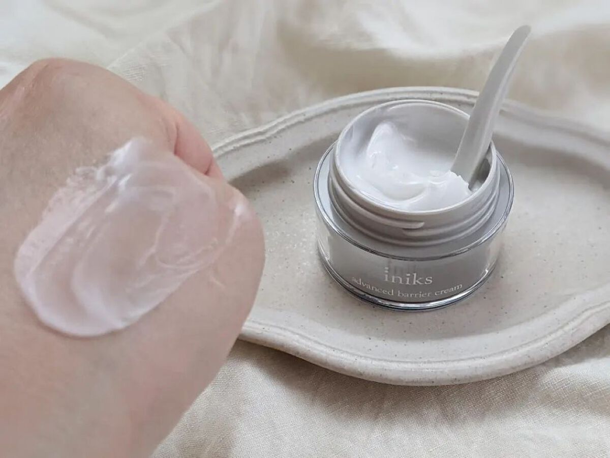 アドバンスバリア クリーム (敏感肌用クリーム)/iniks/フェイスクリームを使ったクチコミ（3枚目）