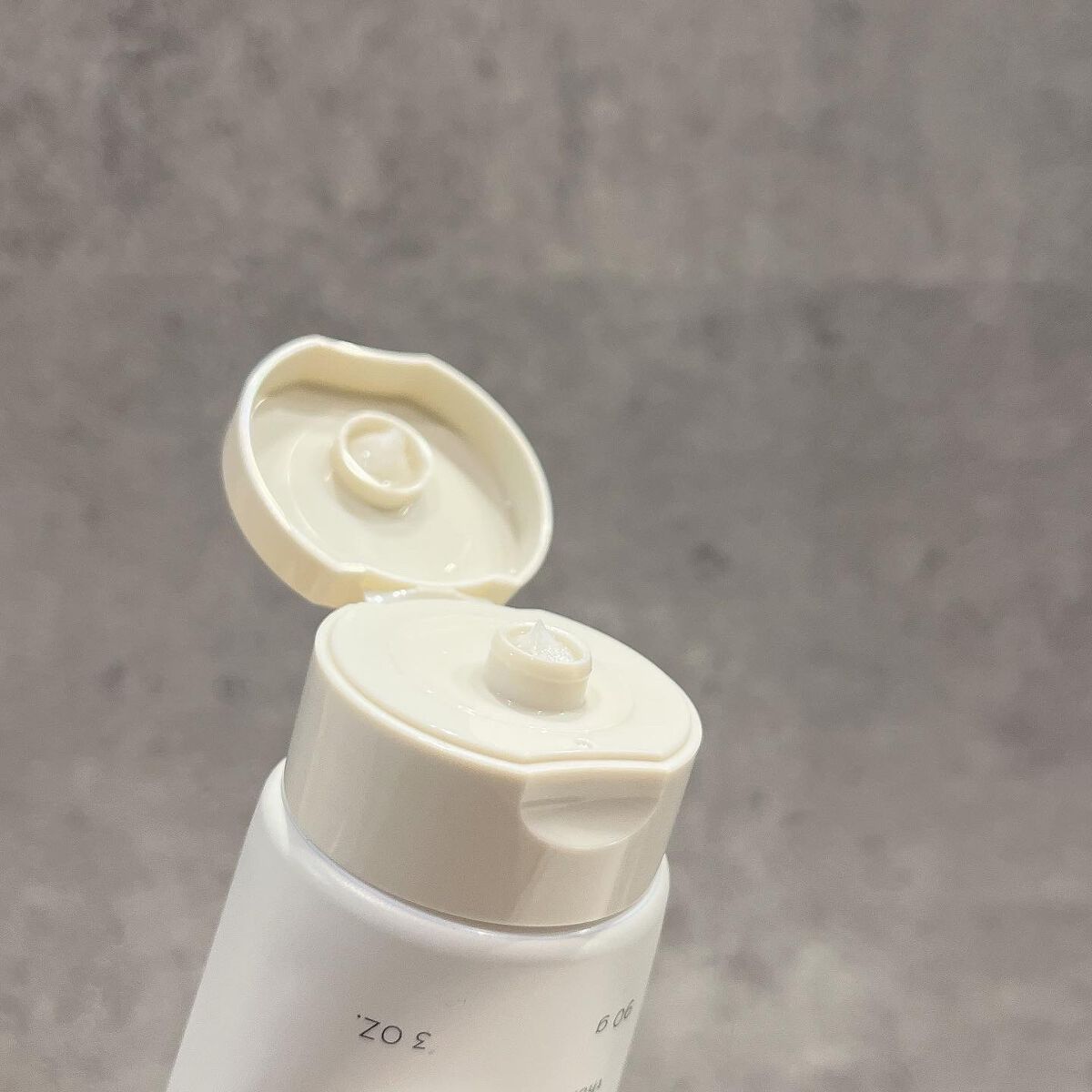 オイルクレンジングバーム ホワイトプレミアム/ONE STONE TWO BIRDS/クレンジングバームを使ったクチコミ（2枚目）