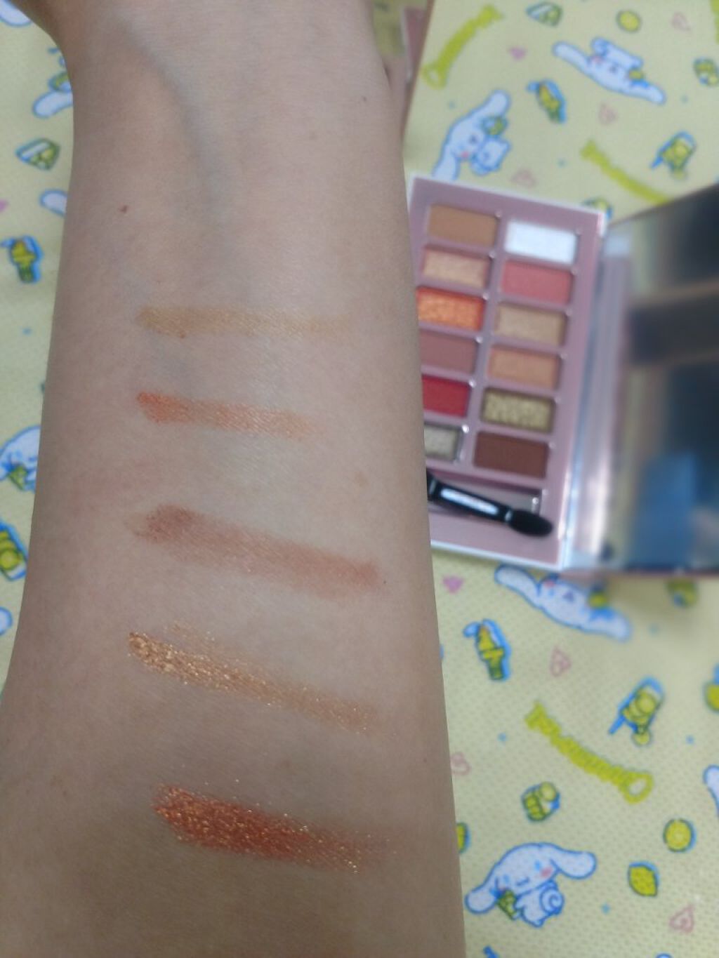 バレンタインボックス/VAVI MELLO/アイシャドウパレットを使ったクチコミ(3枚目)