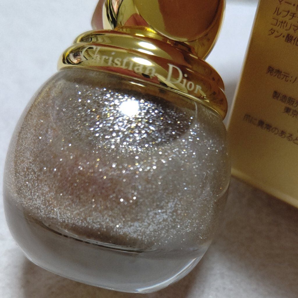 ディオリフィック グリッター トップ コート/Dior/ネイルトップコートを使ったクチコミ(2枚目)