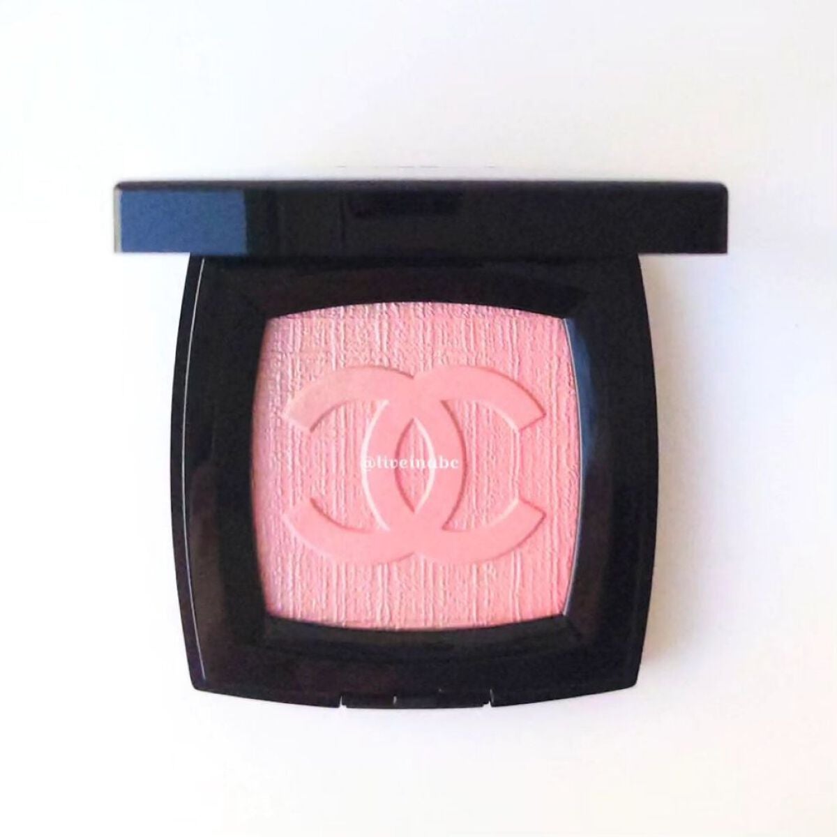 レ キャトル オンブル/CHANEL/アイシャドウパレットを使ったクチコミ(4枚目)