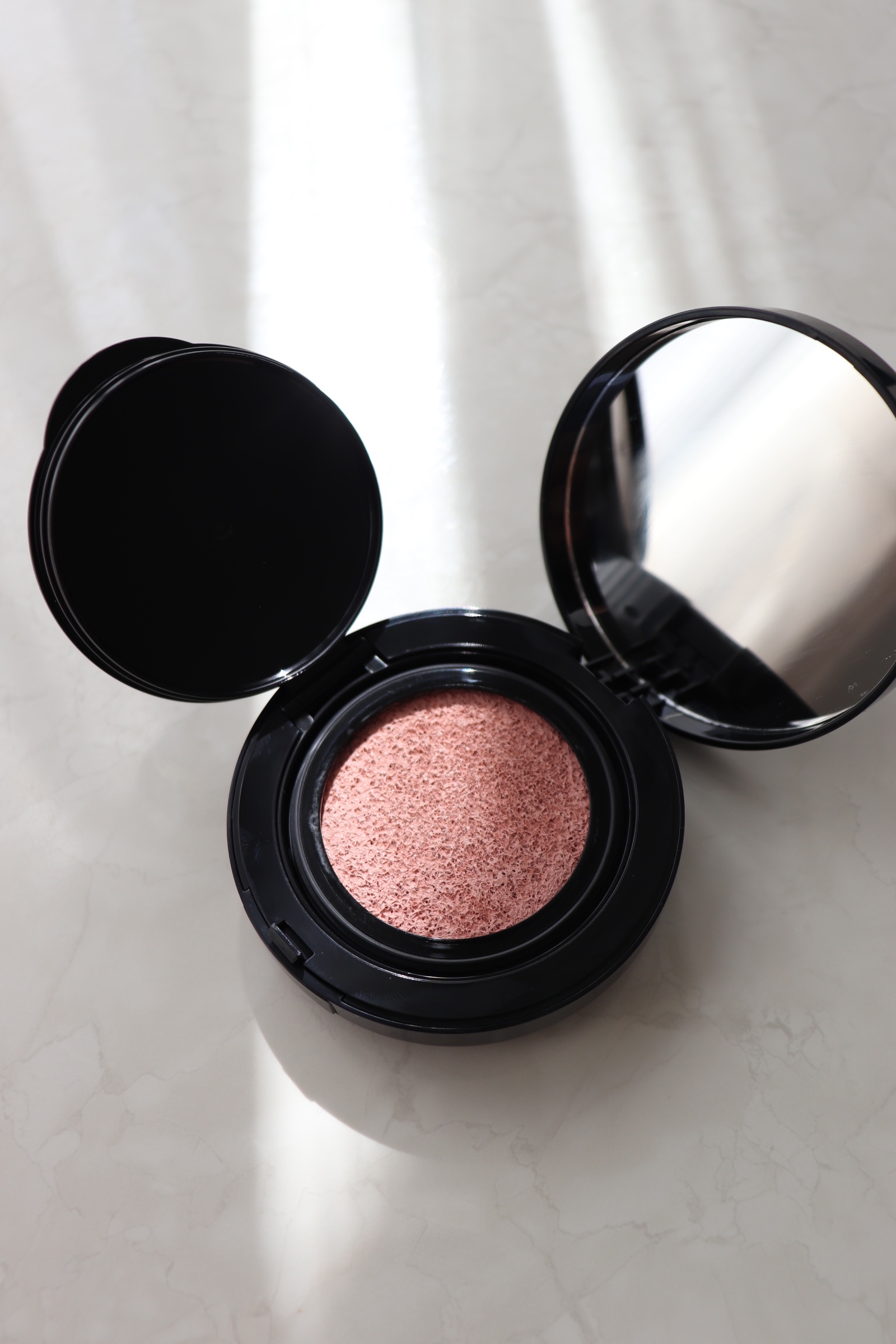 ケイト カラー＆カバークッション ケース/KATE/クッションファンデーションを使ったクチコミ（2枚目）