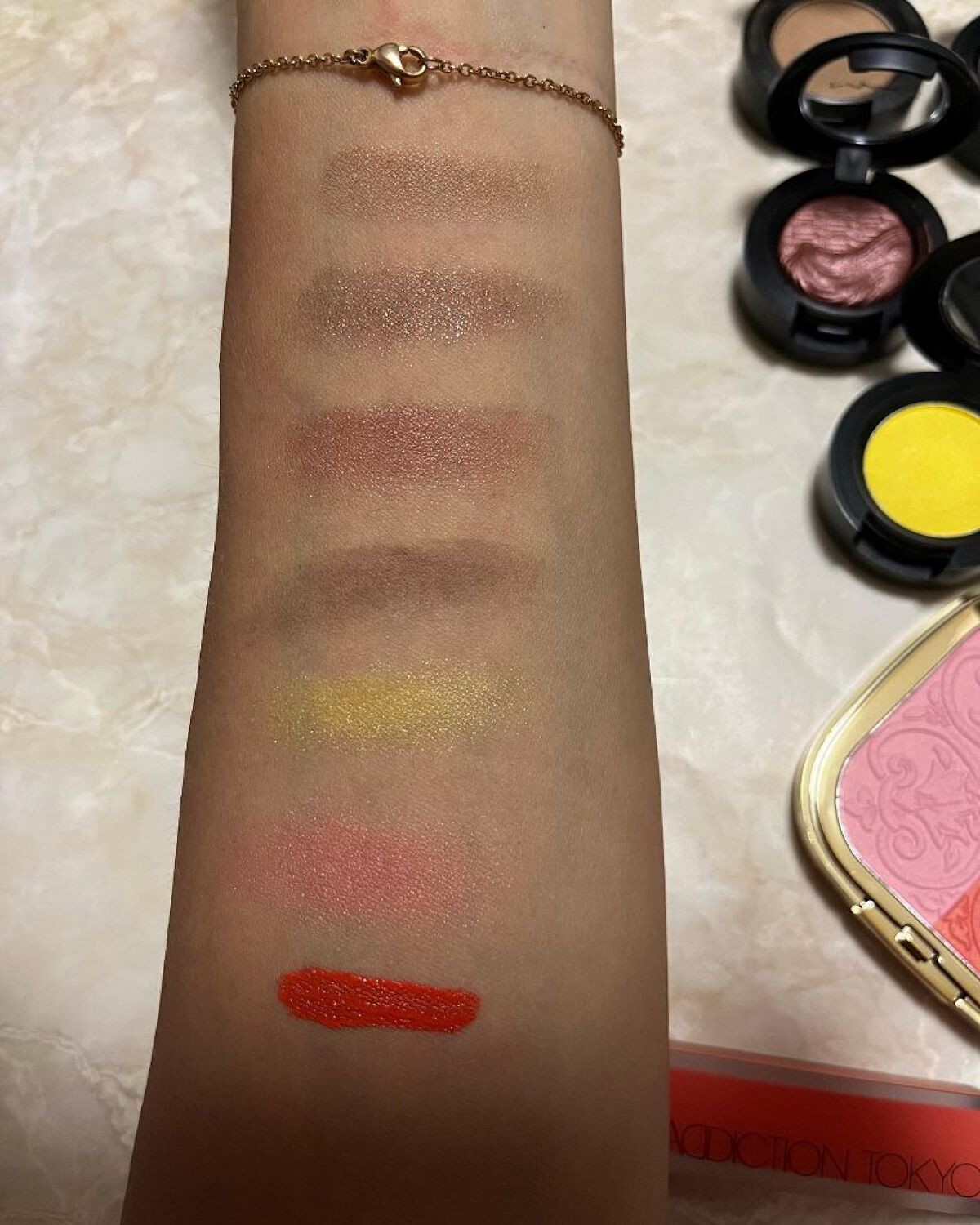 アディクション ザ マット リップ リキッド 007 Florescence Poppy/ADDICTION/口紅を使ったクチコミ（2枚目）