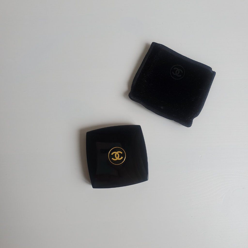 オンブル プルミエール クレーム プードゥル/CHANEL/単色アイシャドウを使ったクチコミ（3枚目）