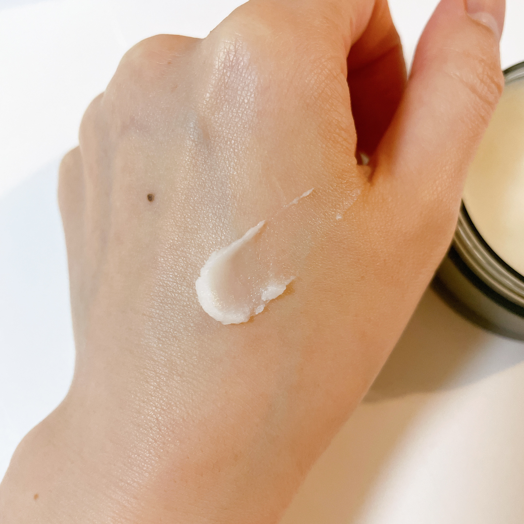 オーガニックバター ウェットスムース/AROMA KIFI/ヘアバームを使ったクチコミ（2枚目）