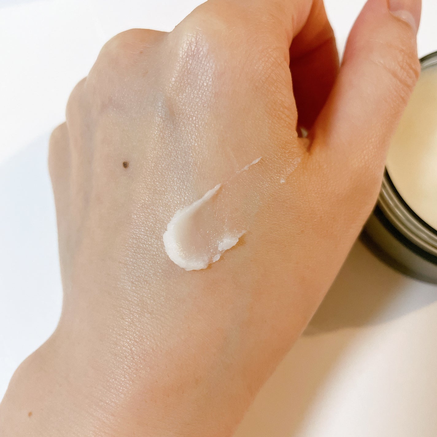 オーガニックバター ウェットスムース/AROMA KIFI/ヘアバームを使ったクチコミ(2枚目)