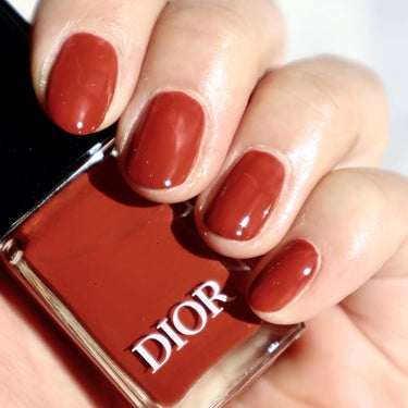 ディオール ヴェルニ 849 ルージュ シネマ/Dior/マニキュアを使ったクチコミ（3枚目）