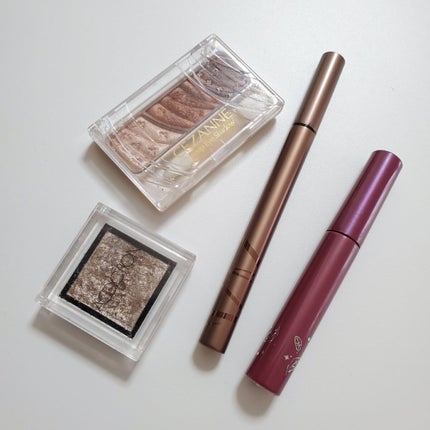 トーンアップアイシャドウ/CEZANNE/アイシャドウパレットを使ったクチコミ(2枚目)