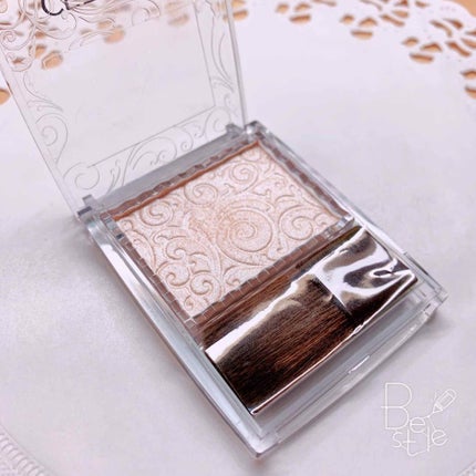 パールグロウハイライト/CEZANNE/パウダーハイライトを使ったクチコミ(2枚目)