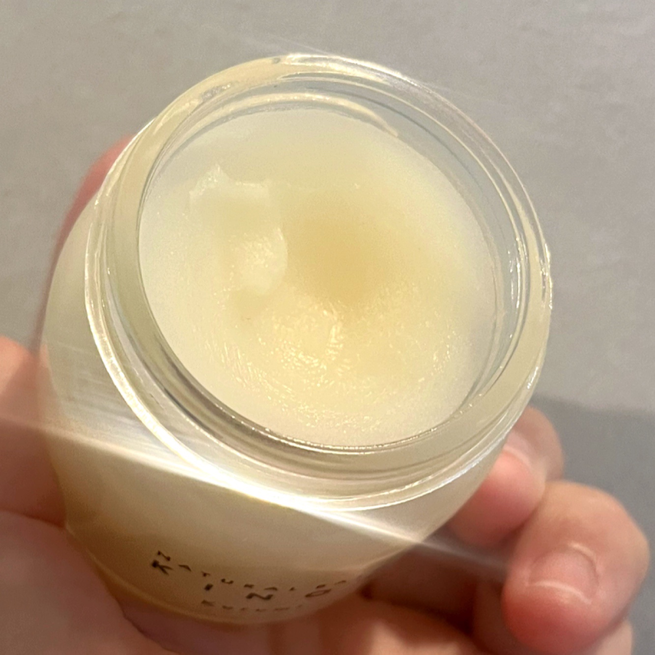 NATURAL BALM くるみ /KINOS/ヘアバームを使ったクチコミ（2枚目）