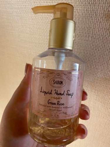 手を嗅いだだけで幸せ⛲️

SABON
ハンドソープ Green Rose

SABONのグリーンローズの香りがめちゃくちゃ好きで、ボディーソープも使ってたし、ディフューザーも使ってます。

帰ってきた