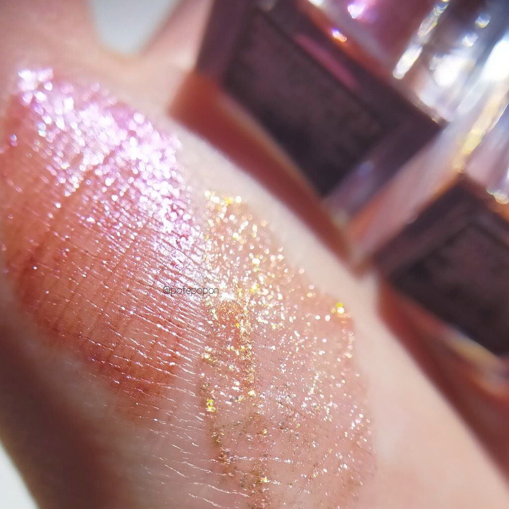 ザ リキッド アイシャドウ ウルトラスパークル/ADDICTION/リキッドアイシャドウを使ったクチコミ(6枚目)