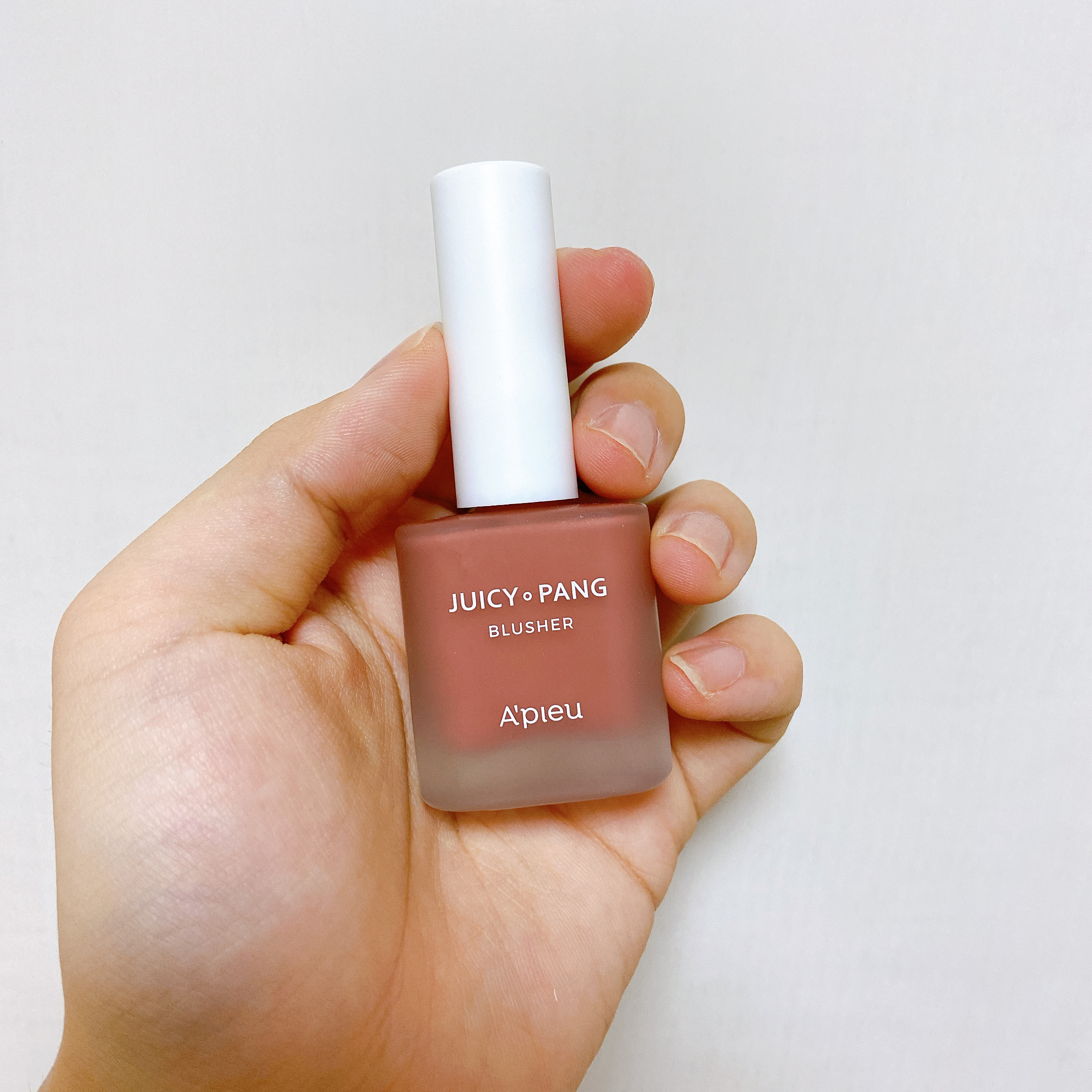 ジューシー パン ウォーター ブラッシャー VL01 GRAPE/A’pieu/リキッドチークを使ったクチコミ（1枚目）