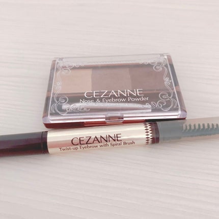 ノーズ&アイブロウパウダー/CEZANNE/パウダーアイブロウを使ったクチコミ(1枚目)