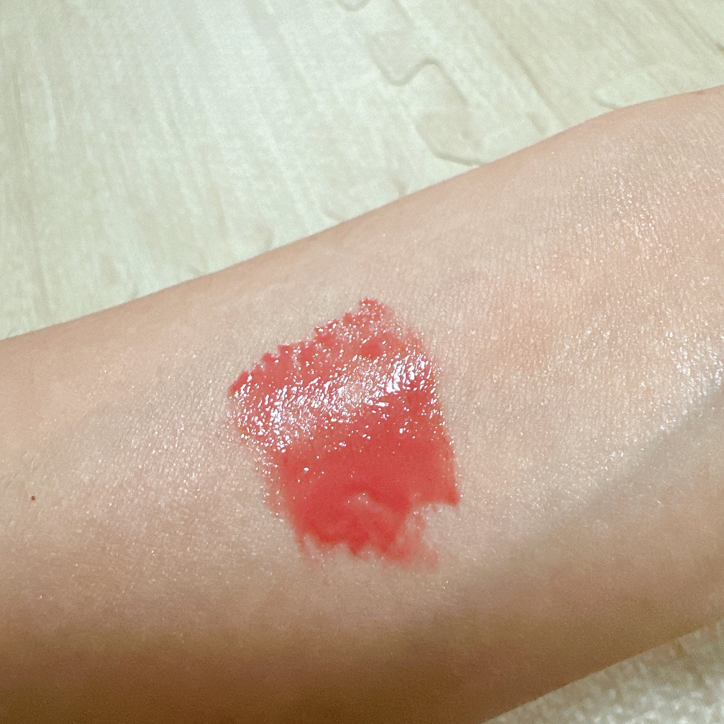 YSL ラブシャイン キャンディグレーズ/YVES SAINT LAURENT BEAUTE/口紅を使ったクチコミ(5枚目)